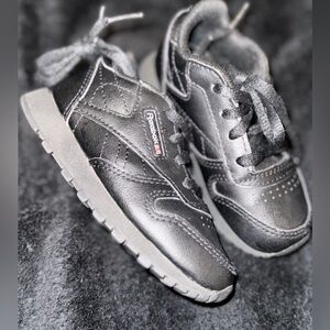 Reebok Toddler Classic Leather Wide Sneaker Black/Black 81-103092 6